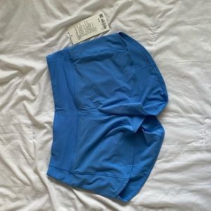 NWT - Nile Blue Speed Up Short 4in - Size 10